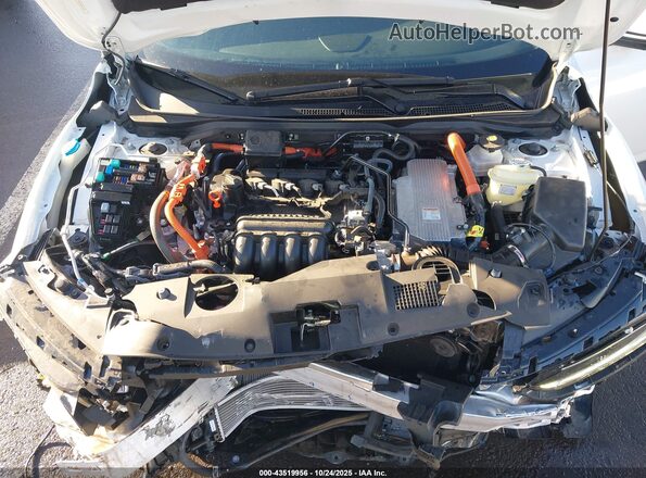 19XZE4F95NE010219 2022 HONDA INSIGHT White Widok z tyłu