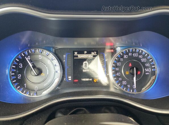 1C3CCCAB0GN161097 2016 CHRYSLER 200 Темно-бордовый Вид щитка приборов