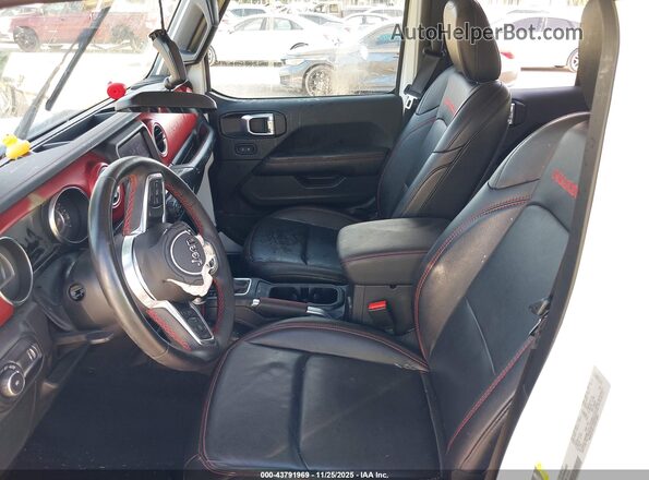 1C4HJXFG8PW500699 2023 JEEP WRANGLER White Вид салону спереду
