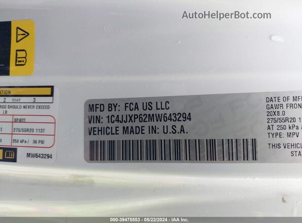 1C4JJXP62MW643294 2021 JEEP WRANGLER White Vista del compartimento del motor
