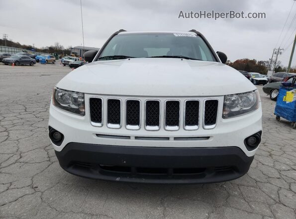 1C4NJCBBXHD102316 2017 JEEP COMPASS Белый Вид спереди