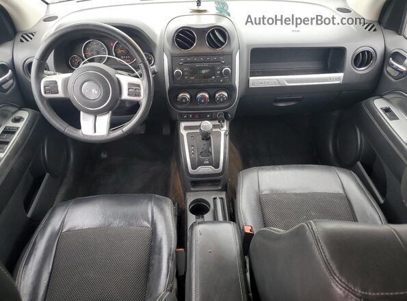1C4NJCEA1GD735031 2016 JEEP COMPASS Gray Widok deski rozdzielczej