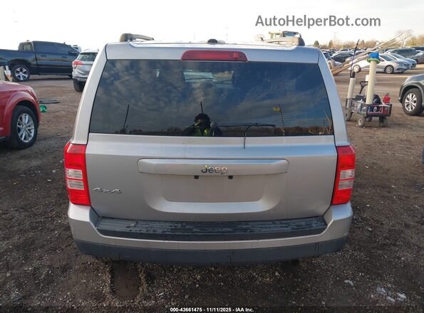 1C4NJRBB1GD646513 2016 JEEP PATRIOT Silver 