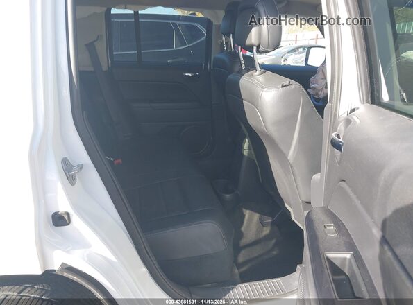 1C4NJRFB5GD789667 2016 JEEP PATRIOT White VIN կոդի պիտակի տեսք