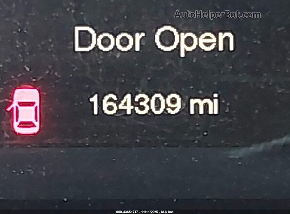 1C4PJLCB2JD596247 2018 JEEP CHEROKEE Blue 