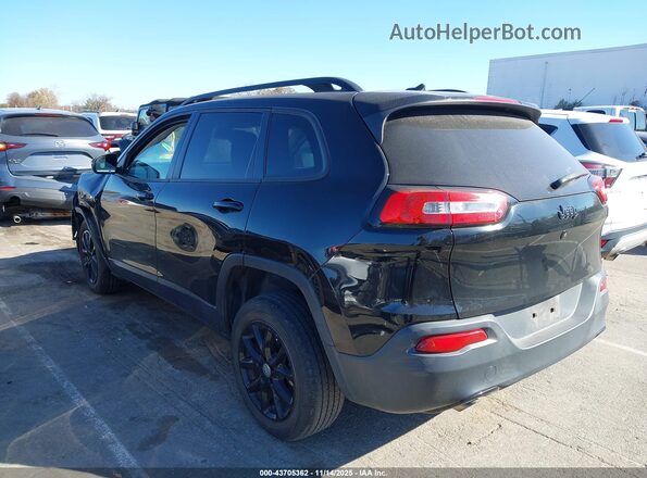 1C4PJLCB8JD545156 2018 JEEP CHEROKEE Black 