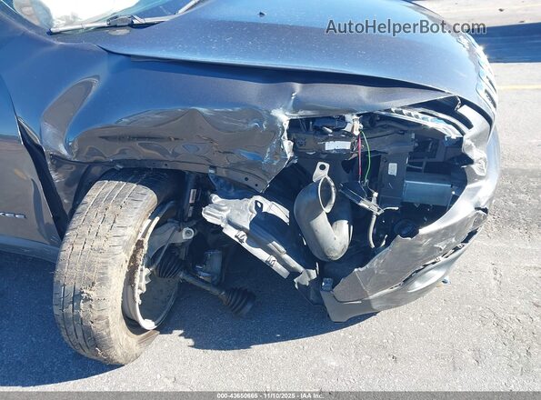 1C4PJLCS6HW559930 2017 JEEP CHEROKEE Gray Widok z przodu