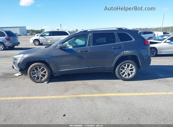 1C4PJLCS6HW559930 2017 JEEP CHEROKEE Gray Widok wnętrza z tyłu