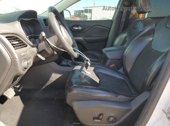 1C4PJLLB8LD648662 2020 JEEP CHEROKEE White Vista interior delantera