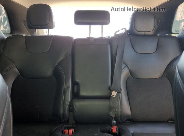 1C4PJLLB8LD648662 2020 JEEP CHEROKEE White Vista de los asientos traseros
