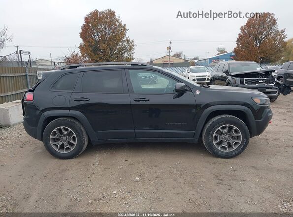 1C4PJMBX0LD583972 2020 JEEP CHEROKEE Черный Вид задней части салона