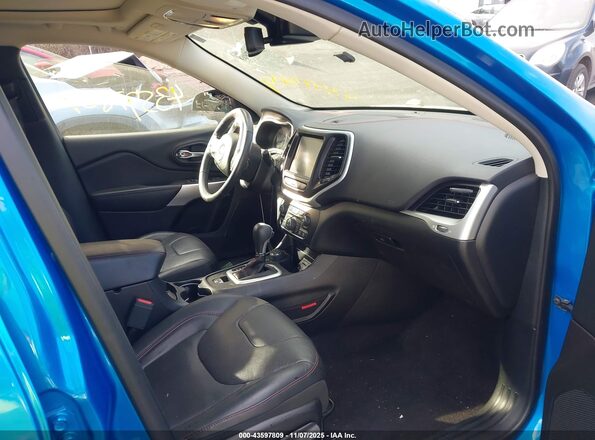 1C4PJMBX7JD513043 2018 JEEP CHEROKEE Blue 