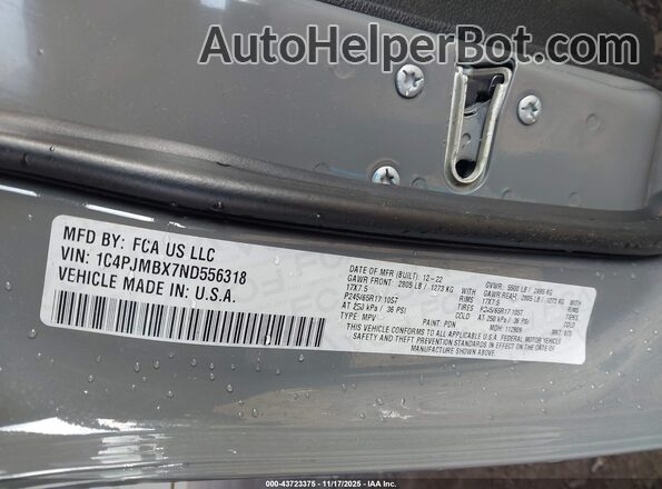 1C4PJMBX7ND556318 2022 JEEP CHEROKEE Gray Engine compartment view