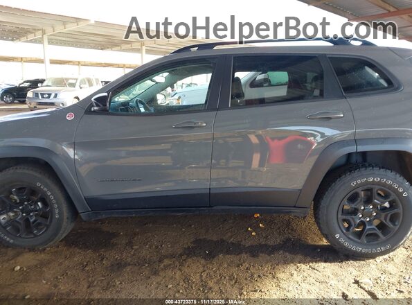 1C4PJMBX7ND556318 2022 JEEP CHEROKEE Gray 360 interior view