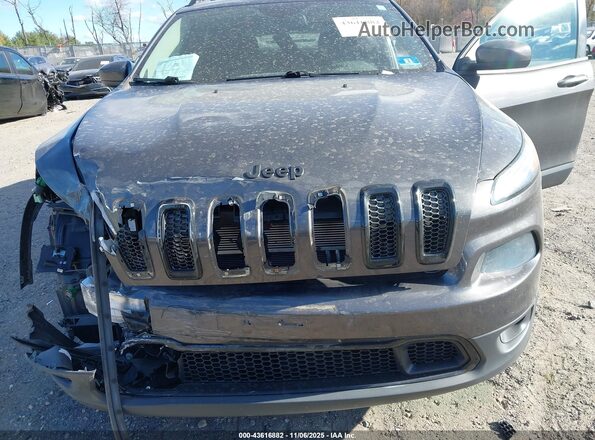 1C4PJMCB5JD575754 2018 JEEP CHEROKEE Gray 