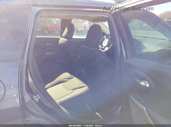 1C4PJMCB5JD575754 2018 JEEP CHEROKEE Gray 