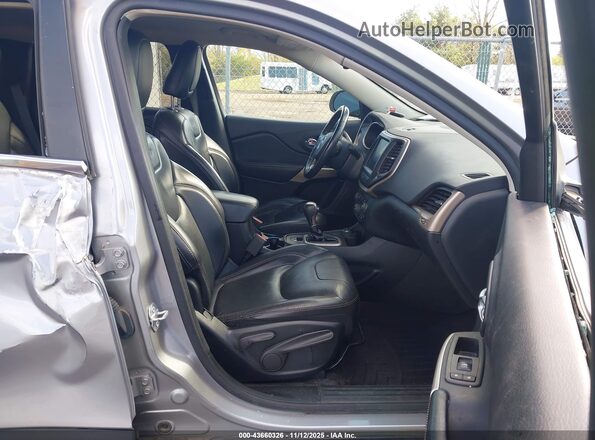 1C4PJMDB6JD525637 2018 JEEP CHEROKEE Gray 