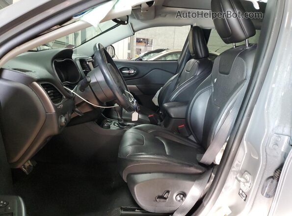 1C4PJMDX2MD136056 2021 JEEP CHEROKEE Gray Front interior view