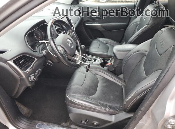 1C4PJMDX5LD595032 2020 JEEP CHEROKEE Silver წინა სალონის ხედი