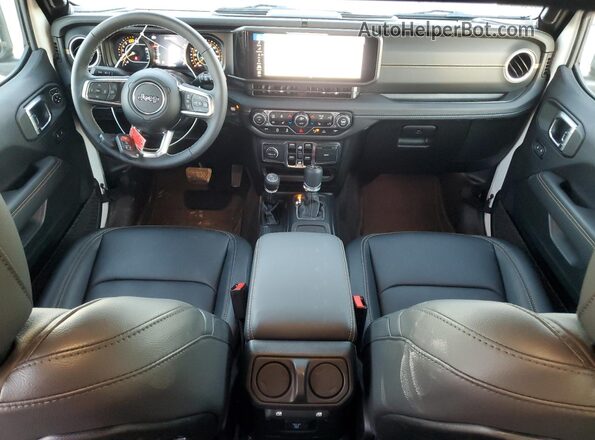 1C4PJXEG2SW556868 2025 JEEP WRANGLER White Вид панелі приладів