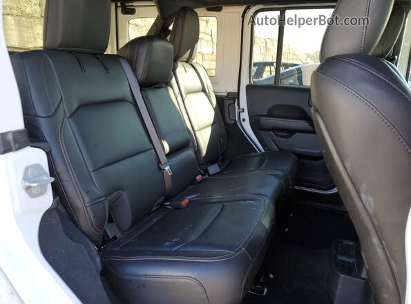 1C4PJXEG9RW324469 2024 JEEP WRANGLER White Vista interior trasera