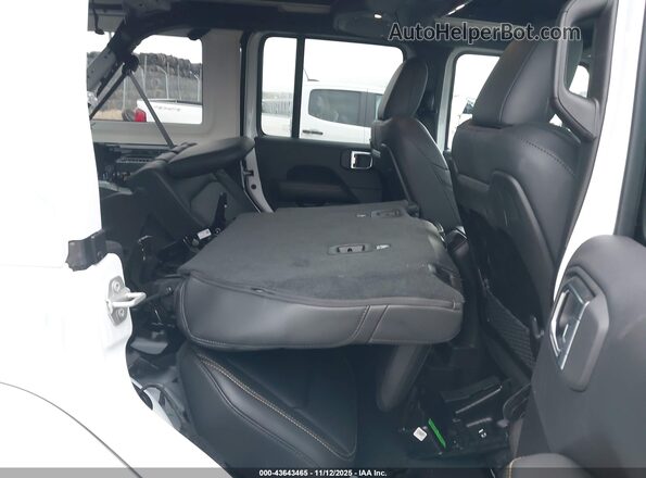 1C4PJXEN0SW648320 2025 JEEP WRANGLER White 