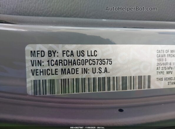 1C4RDHAG0PC573575 2023 DODGE DURANGO Gray Vista del compartimento del motor