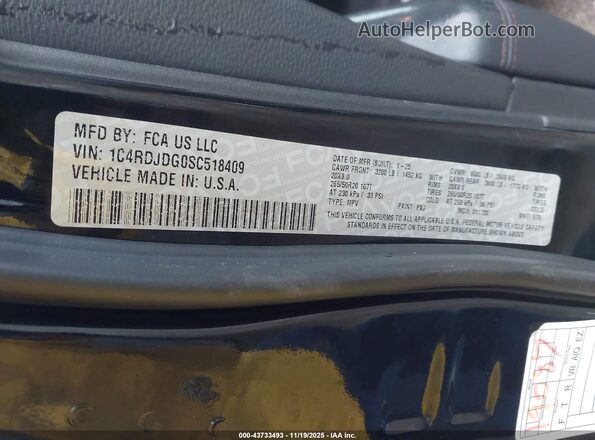1C4RDJDG0SC518409 2025 DODGE DURANGO Black ძრავის განყოფილების ხედი