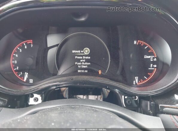 1C4RDJDG2SC553209 2025 DODGE DURANGO White Հետևի նստատեղերի տեսք