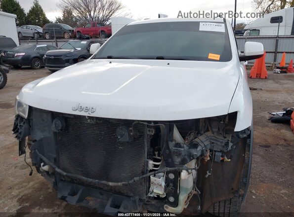 1C4RJEAG6JC323031 2018 JEEP GRAND CHEROKEE White Widok wnętrza z tyłu
