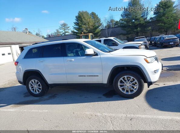 1C4RJFAG3MC725731 2021 JEEP GRAND CHEROKEE White უკანა სალონის ხედი