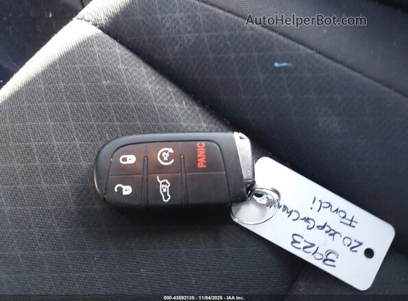 1C4RJFAG7LC134154 2020 JEEP GRAND CHEROKEE Black Widok deski rozdzielczej