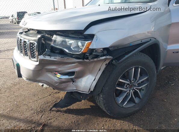 1C4RJFBG2JC244072 2018 JEEP GRAND CHEROKEE Silver 