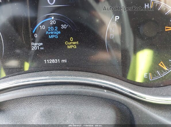 1C4RJFBG2JC244072 2018 JEEP GRAND CHEROKEE Silver 