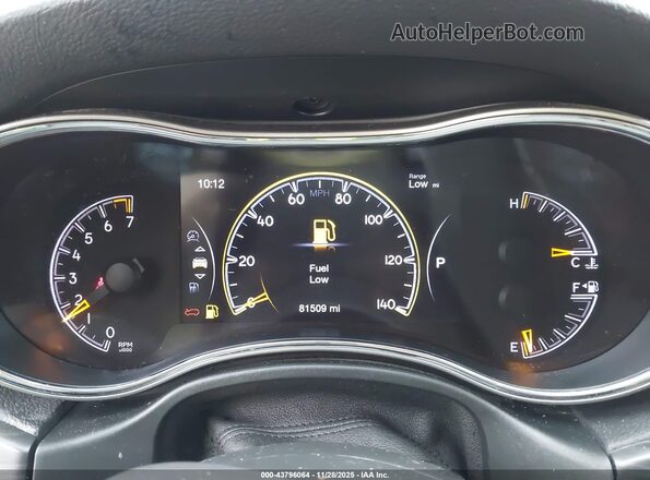 1C4RJFBG2LC120533 2020 JEEP GRAND CHEROKEE Black Widok tylnych siedzeń