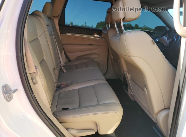 1C4RJFBG4JC484451 2018 JEEP GRAND White უკანა სალონის ხედი