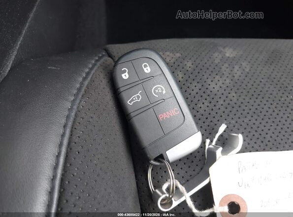 1C4RJFDJ2KC766369 2019 JEEP GRAND CHEROKEE Gray Widok deski rozdzielczej