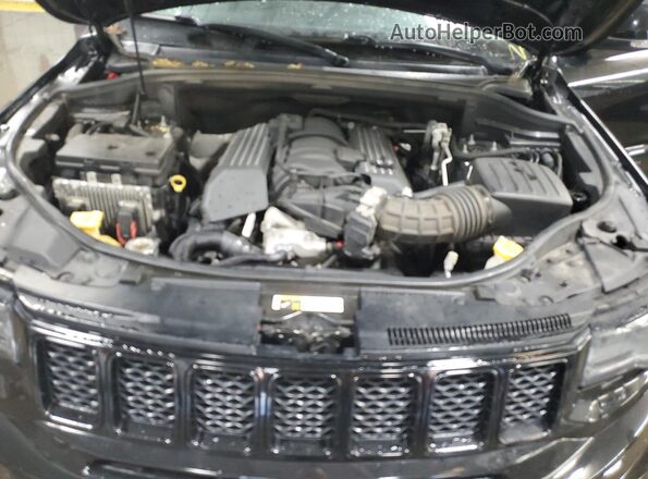 1C4RJFDJ5JC446963 2018 JEEP GRAND Black Вид задньої частини салону