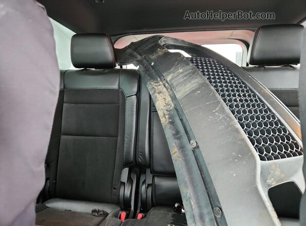 1C4RJFLG3LC248083 2020 JEEP GRAND Red Հետևի նստատեղերի տեսք