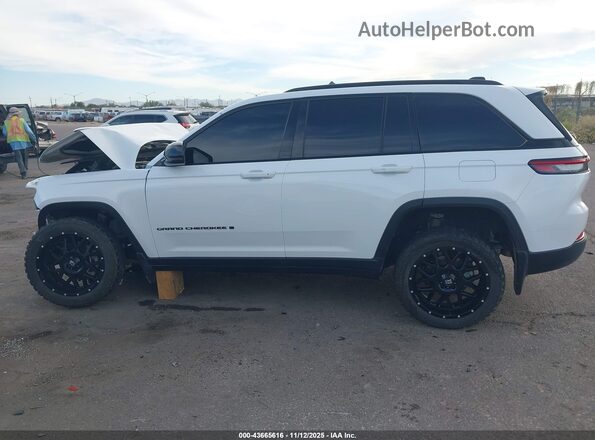 1C4RJHAG2PC536634 2023 JEEP GRAND CHEROKEE White 