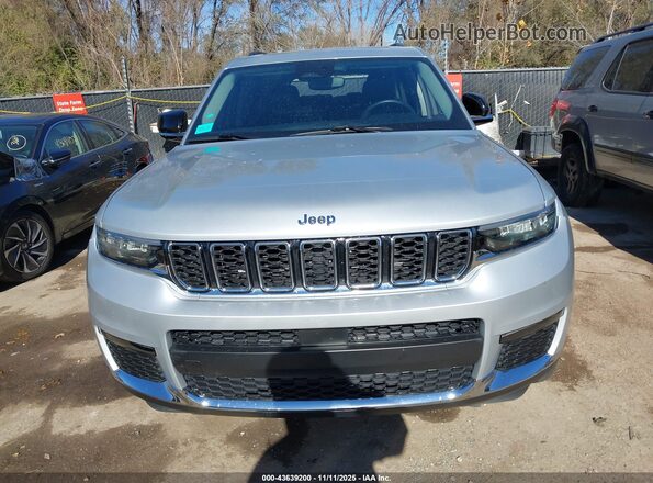 1C4RJKBG2M8134428 2021 JEEP GRAND CHEROKEE L Silver Вид задньої частини салону