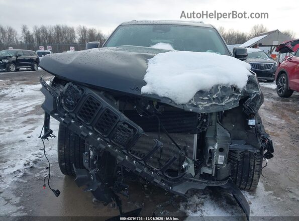 1C4RJKBG2R8932791 2024 JEEP GRAND CHEROKEE L Black უკანა სალონის ხედი