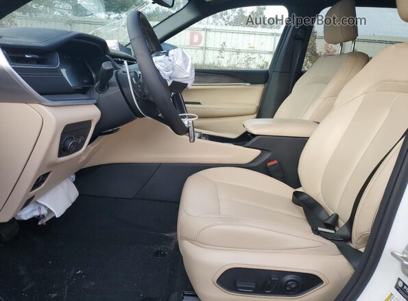 1C4RJKBGXR8584089 2024 JEEP GRAND White Вид салону спереду