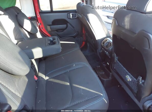 1C4RJXR66RW146529 2024 JEEP WRANGLER Red VIN կոդի պիտակի տեսք