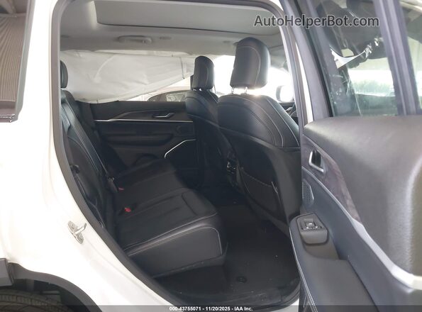 1C4RJYB69PC649812 2023 JEEP GRAND CHEROKEE 4XE Белый Вид наклейки с VIN-кодом