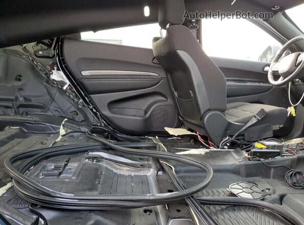 1C4SDJFT4RC184326 2024 DODGE DURANGO Black Widok wnętrza z tyłu