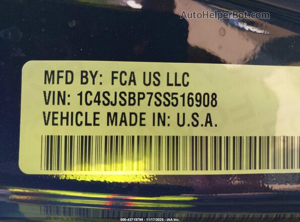 1C4SJSBP7SS516908 2025 JEEP WAGONEER L Black ძრავის განყოფილების ხედი