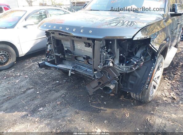 1C4SJUBP5SS531998 2025 JEEP WAGONEER Черный Вид спереди