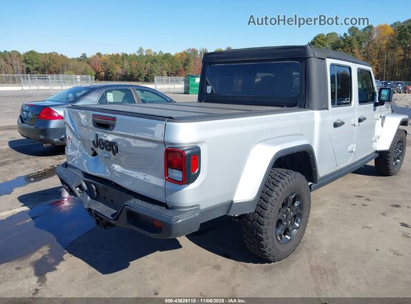 1C6HJTAG0PL585207 2023 JEEP GLADIATOR Silver Rear right
