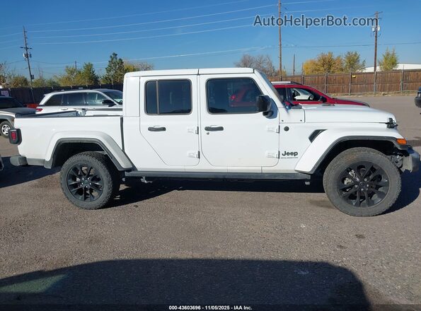 1C6PJTAG1SL503540 2025 JEEP GLADIATOR White Widok wnętrza z tyłu